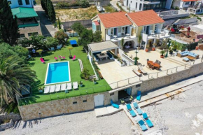 unique Villa front de mer avec vue a couper le souffle A SLATINE